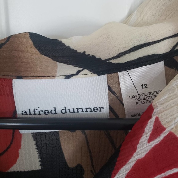 Alfred Dunner Brown and Red leaves button up blouse size 12 - Picture 2 of 2